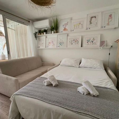 Charming Air-Conditioned One-Bedroom 150M From Cavaliere Beach Le Lavandou Bagian luar foto